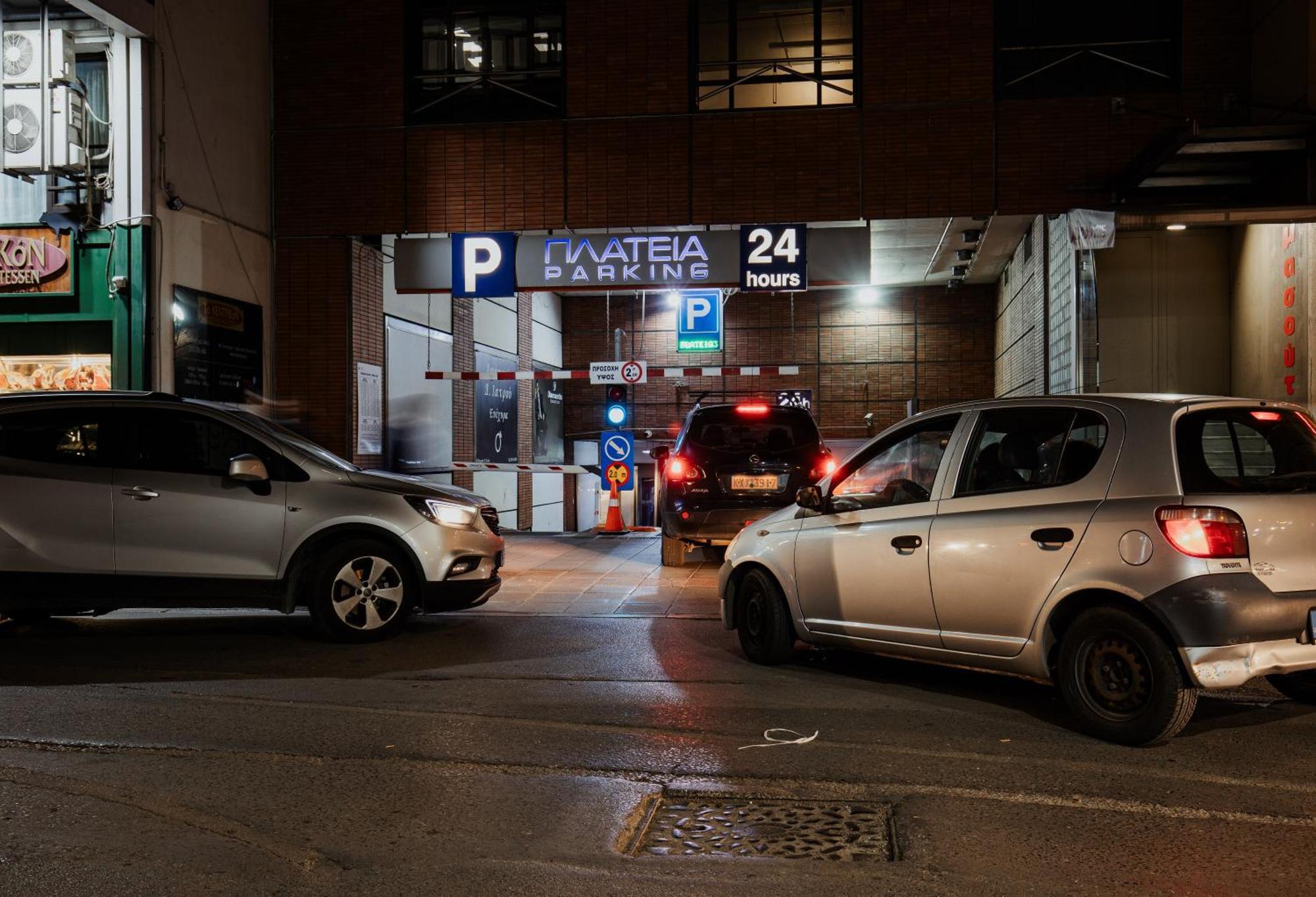 Luxury Downtown Apartment C2 Thessaloniki Exterior photo